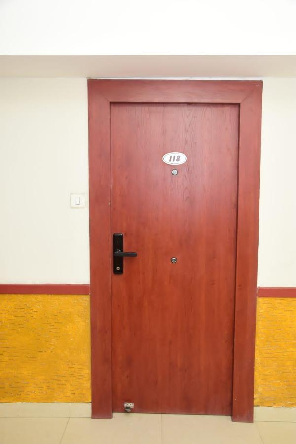Hotel Shiv International Bhachau Екстер'єр фото